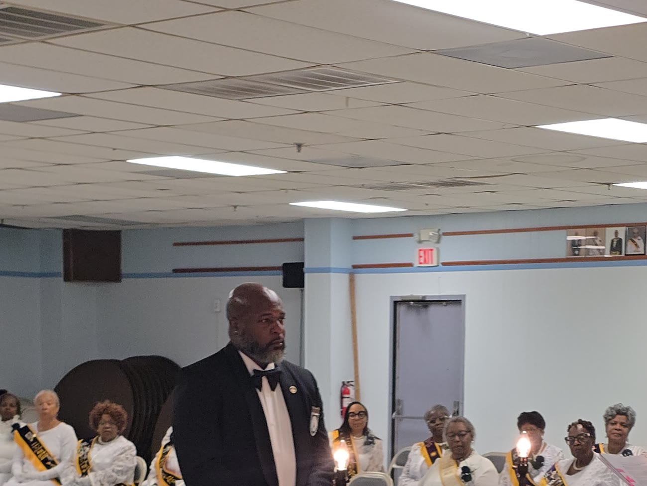 Grand Master Hamlin addresses the brethren